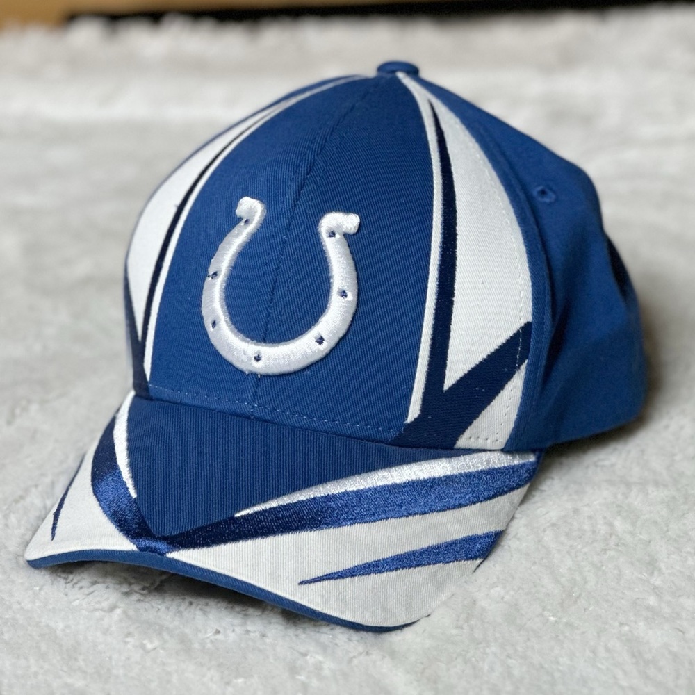 Reebok Indianapolis Colts NFL Embroidered Adjustable Cap Blue/White Adult OS